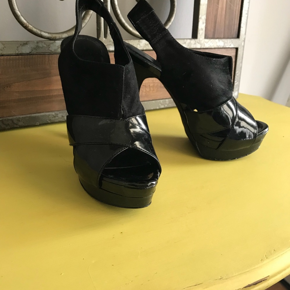 Jessica Simpson heels.. super cute on!
